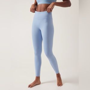 Athleta Transcend 7/8 Tight in Heron Blue